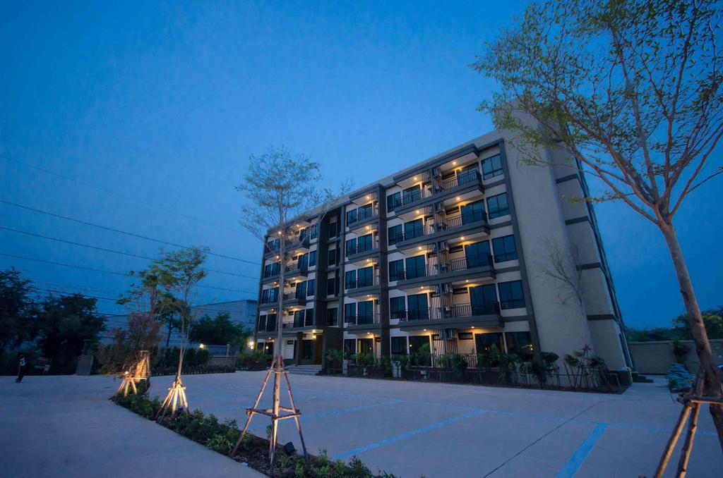 The Residence Thepkanjana Ban Khlong Krathum Baen Exteriör bild